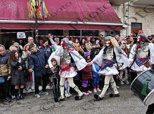 02 ΓΕΝΙΤΣΑΡΟΙ ΚΑΙ ΜΠΟΥΛΕΣ ΚΑΡΝΑΒΑΛΙ ΝΑΟΥΣΑ 02-03-2025