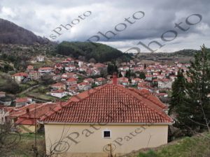 06 ΠΛΑΤΕΙΑ ΠΑΝΟΡΑΜΙΚΗ ΘΕΑ ΣΠΙΤΙ ΑΡΧΟΝΤΙΚΟ ΑΓΙΟΣ ΝΙΚΟΛΑΟΣ ΕΚΚΛΗΣΙΑ ΡΟΛΟΙ ΒΛΑΣΤΗ ΚΟΖΑΝΗ 02-04-2025