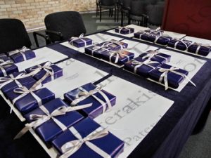 07 ΧΑΤΖΗΓΕΩΡΓΙΟΥ ΕΟΡΤΑΣΜΟΣ ΤΗΣ ΕΠΕΤΕΙΟΥ ΤΗΣ 28ης ΟΚΤΩΒΡΙΟΥ ΑΠΟΧΩΡΙΣΑΝΤΑ ΜΕΛΗ ΔΕΠ ΕΜΠ 2023-2024 ΑΙΘΟΥΣΑ ΕΚΔΗΛΩΣΕΩΝ ΚΤΗΡΙΟ ΔΙΟΙΚΗΣΗΣ ΠΟΛΥΤΕΧΝΕΙΟΥΠΟΛΗ ΖΩΓΡΑΦΟΥ 24-10-2024