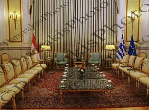 09 ΑΙΘΟΥΣΑ ΔΙΑΠΙΣΤΕΥΤΗΡΙΩΝ ΑΙΓΥΠΤΙΚΗ ΕΛΛΗΝΙΚΗ ΣΗΜΑΙΑ ΠΡΟΕΔΡΙΚΟ 07-05-2025