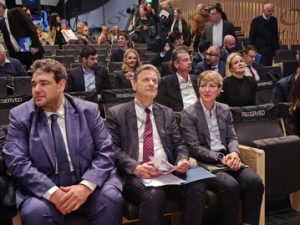 24 ΣΚΥΛΑΚΑΚΗΣ ΠΙΕΡΑΚΑΚΗΣ ΚΕΦΑΛΟΓΙΑΝΝΗ ΠΑΠΑΘΑΝΑΣΗΣ ΛΙΒΑΝΙΟΣ ΣΔΟΥΚΟΥ ΠΡΟΓΡΑΜΜΑΤΑ ΕΝΕΡΓΕΙΑΚΗΣ ΑΝΑΒΑΘΜΙΣΗΣ ΙΔΡΥΜΑ Β & Ε ΓΟΥΛΑΝΔΡΗ 27-01-2025