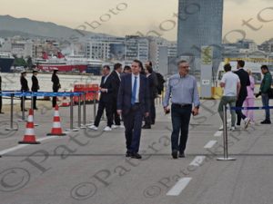 04 OUDEA CASTERA ΥΠ ΑΘΛΗΤΙΣΜΟΥ ΓΑΛΛΙΑΣ ESTANGUEST ΠΡΟΕΔΡΟΣ ΟΡΓΑΝΩΤΙΚΗΣ ΕΠΙΤΡΟΠΗΣ PARIS 2024 ΜΩΡΑΛΗΣ ΜΕΤΑΦΟΡΑ ΟΛΥΜΠΙΑΚΗΣ ΦΛΟΓΑΣ BELEM ΛΙΜΑΝΙ ΠΕΙΡΑΙΑ 27-04-2024