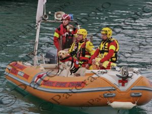 05 ΔΙΑΣΩΣΤΙΚΟ ΣΚΑΦΟΣ ΕΛΛΗΝΙΚΟΣ ΕΡΥΘΡΟΣ ΣΤΑΥΡΟΣ ΕΕΣ ΛΙΜΑΝΙ ΠΕΙΡΑΙΑ 06-01-2026