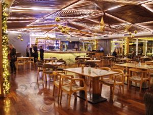 05 ΘΕΟΧΑΡΗΣ ΜΠΟΥΤΣΙΚΑΚΗΣ ΦΡΑΓΚΑΚΗΣ ΖΑΧΑΡΑΚΗ ΠΟΤΟ ΓΝΩΡΙΜΙΑΣ RIVIERA COAST ΒΟΥΛΑ 05-12-2022