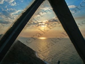 127 ΠΑΙΧΝΙΔΙΑ ΗΛΙΟΥ ΜΕΣΑ ΑΠΟ ΤΟΝ ΠΥΡΓΟ ΦΑΡΟΣ ΠΛΑΚΑ ΛΗΜΝΟΣ 20-08-2023