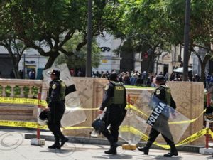 164 ΕΞΟΠΛΙΣΜΟΣ ΜΗΧΑΝΗ ΤΡΟΧΟΝΟΜΟΣ ΑΣΤΥΝΟΜΙΑ ΠΛΑΤΕΙΑ MAIN SQUARE LIMA ΠΕΡΟΥ 15-08-2024