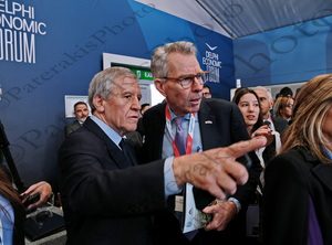 19 ΚΕΡΑΜΕΩΣ ΠΑΠΑΣΤΕΡΓΙΟΥ ΠΑΠΑΘΑΝΑΣΗΣ PYATT ΒΑΡΒΙΤΣΙΩΤΗΣ ΜΠΡΑΤΑΚΟΣ ΜΑΡΙΝΑΚΗΣ ΓΑΙΤΑΝΗΣ TSUNIS ΕΞΑΡΧΟΥ ΘΕΟΔΩΡΟΠΟΥΛΟΣ ΤΡΥΦΩΝ DELPHI ECONOMY FORUM X 3η ΜΕΡΑ ΛΗΤΩ AMALIA HOTEL 11-04-2025