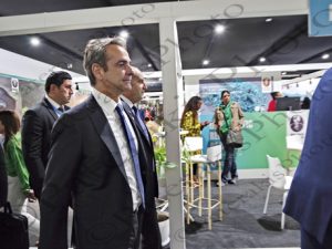 20 RADEV ΠΡ ΒΟΥΛΓΑΡΙΑ ΜΗΤΣΟΤΑΚΗΣ MALINOV PARLICOV BURDUJA ΥΠΕΝ ΒΟΥΛΓΑΡΙΑ ΜΟΛΔΑΒΙΑ ΡΟΥΜΑΝΙΑ ΣΚΥΛΑΚΑΚΗΣ ΡΗΓΑΣ ΟΗΕ UNFCC COP29 PAVILION BULGARIA BAKU ΑΖΕΡΜΠΑΙΤΖΑΝ 3η ΜΕΡΑ 13-11-2024