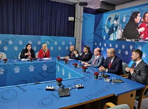 21 ΚΕΦΑΛΟΓΙΑΝΝΗΣ ΠΕΤΡΑΛΙΑΣ ΠΑΝΑΓΙΩΤΟΠΟΥΛΟΣ ΜΗΤΑΡΑΚΗΣ ΑΠΟΣΤΟΛΑΚΗΣ ΡΟΖΑΚΗΣ ΑΒΡΑΜΟΠΟΥΛΟΣ ΦΑΡΑΝΤΟΥΡΗΣ ΓΙΑΝΝΙΤΣΗΣ DELPHI ECONOMY FORUM IX 4η ΜΕΡΑ ΕΥΡΩΠΑΙΚΟ Κ ΠΟΛΙΤΙΣΜΟΥ ΔΕΛΦΩΝ 13-04-2024