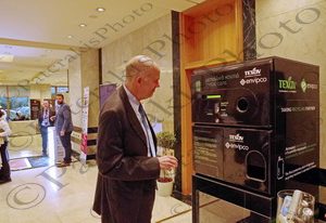 26 RENZI ΣΚΡΕΚΑΣ ΦΑΜΕΛΛΟΣ ΚΑΤΡΙΝΗΣ THE SIXTH SUSTAINABILITY SUMMIT ECONOMIST DIVANI APOLLON ΚΑΒΟΥΡΙ 1η ΜΕΡΑ 30-11-2022