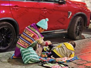 39 CHOLA ΜΙΚΡΟΠΩΛΗΤΗΣ LA PLAZ ΒΟΛΙΒΙΑ 04-08-2024