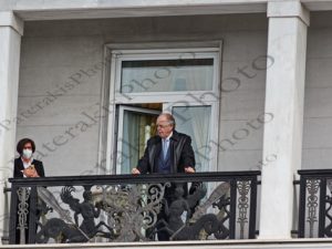 04 ΑΓΓΕΛΟΠΟΥΛΟΣ ΠΑΡΑΚΟΛΟΥΘΩΝΤΑΣ ΤΗΝ ΠΑΡΕΛΑΣΗ ΑΠΟ ΤΟ KING GEORGE ΤΗΝ Μ ΒΡΕΤΑΝΙΑ ΑΘΗΝΑ 25-03-2021