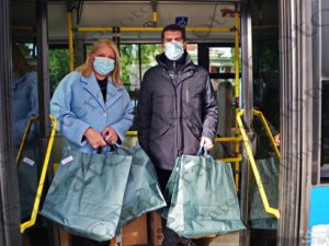 04 ΞΥΠΟΛΗΤΑΣ ΟΣΥ ΧΡΙΣΤΟΥΓΕΝΝΙΑΤΙΚΑ ΔΩΡΑ ΣΚΕΠΗ ΑΓ ΑΝΝΑΣ ΚΗΦΙΣΙΑ 21-12-2021