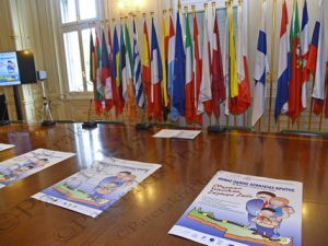 05 ΕΕΣΥΜ ΙΟΑΣ ΥΠΟΓΡΑΦΗ ΜΝΗΜΟΝΙΟΥ ΣΥΝΕΡΓΑΣΙΑΣ ΚΟΠΗ ΠΙΤΑΣ ΓΡΑΦΕΙΑ ΕΥΡΩΠΑΙΚΗΣ ΕΠΙΤΡΟΠΗΣ ΑΘΗΝΑ 14-02-2020