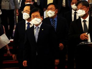 05 ΣΑΚΕΛΛΑΡΟΠΟΥΛΟΥ PARK BYEONG SEUG ΠΡΟΕΔΡΟΣ ΕΘΝΟΣΥΝΕΛΕΥΣΗΣ Ν ΚΟΡΕΑΣ ΠΡΟΕΔΡΙΚΟ 06-07-2021