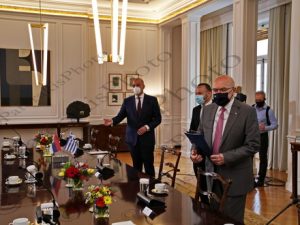 08 BRNABIC ΠΡΩΘΥΠΟΥΡΓΟΣ ΣΕΡΒΙΑΣ ΜΗΤΣΟΤΑΚΗΣ ΔΕΝΔΙΑΣ ΦΡΑΓΚΟΓΙΑΝΝΗΣ ΥΠΟΔΟΧΗ ΔΙΕΥΡΥΜΕΝΕΣ ΜΑΞΙΜΟΥ 12-05-2021