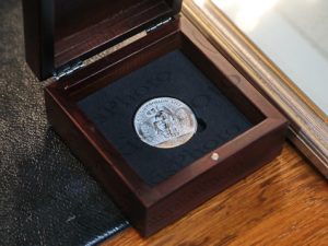 13 ΣΑΚΕΛΛΑΡΟΠΟΥΛΟΥ ΜΗΤΣΟΤΑΚΗΣ ΜΕΝΔΩΝΗ ΣΤΑΙΚΟΥΡΑΣ PYATT ΔΙΕΘΝΗ ΒΡΑΒΕΙΑ ΦΙΛΕΛΛΗΝΙΣΜΟΥ LORD BYRON ΑΚΑΔΗΜΙΑ ΑΘΗΝΩΝ 28-04-2021