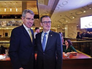 14 ΜΗΤΣΟΤΑΚΗΣ ΣΤΑΙΚΟΥΡΑΣ ΑΥΓΕΝΑΚΗΣ PYATT GREEK ECONOMIC SUMMIT DINNER INTERCONTINENTAL 13-01-2020