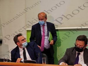 18 ΧΑΤΖΗΔΑΚΗΣ ΟΙΚΟΝΟΜΟΥ ΜΠΑΚΟΓΙΑΝΝΗΣ ΠΑΡΟΥΣΙΑΣΗ ΝΟΜΟΣΧΕΔΙΟΥ ΕΚΣΥΓΧΡΟΝΙΣΜΟΣ ΧΩΡΟΤΑΞΙΚΗΣ ΚΑΙ ΠΟΛΕΟΔΟΜΙΚΗΣ ΝΟΜΟΘΕΣΙΑΣ ΥΠΕΚΑ 30-07-2020