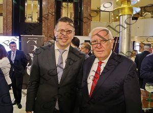 18 ΠΙΕΡΡΑΚΑΚΗΣ ΠΑΠΑΣΤΑΥΡΟΥ ΘΕΟΧΑΡΗΣ GUILFOYLE ΣΤΟΥΡΝΑΡΑΣ ECONOMIST THE WORLD AHEAD 2026 ATHENS GALA DINNER INTERCONTINENTAL 30-01-2026