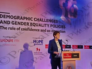 18 RENZI ΠΛΕΥΡΗΣ ΧΑΤΖΗΔΑΚΗΣ ΣΥΡΑΓΓΕΛΑ ΜΙΧΑΗΛΙΔΟΥ ΑΧΤΣΙΟΓΛΟΥ ΣΥΡΙΓΟΣ DEMOGRAPHIC CHALLENGES AND GENDER EQUALITY POLICIES ECONOMIST INTERCONTINENTAL 18_19-10-2021