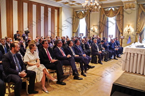 21 SULTAN AL JABER ΥΠ ΒΙΟΜΗΧΑΝΙΑΣ & ΥΨΗΛΗΣ ΤΕΧΝΟΛΟΓΙΑ ΗΑΕ ΓΕΩΡΓΙΑΔΗΣ ΣΚΡΕΚΑΣ ΤΣΑΚΙΡΗΣ ΦΡΑΓΚΟΓΙΑΝΝΗΣ GREEK EMIRATI BUSINESS FORUM Μ ΒΕΤΑΝΙΑ 22-06-2022