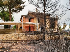 46 ΚΑΜΜΕΝΟ ΣΠΙΤΙ ΙΠΠΟΚΡΑΤΕΙΟΣ ΠΟΛΙΤΕΙΑ DRONE 08_10-08-2021