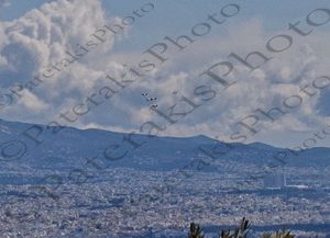 50 F 16 KC 35 46 P-3B VOYAGER ΑΕΡΟΠΛΑΝΟ ΠΑΝΩ ΑΠΟ ΤΗΝ ΑΘΗΝΑ 25-03-2021