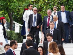 03 ΠΑΥΛΟΠΟΥΛΟΣ ΤΣΙΠΡΑΣ ΜΗΤΣΟΤΑΚΗΣ ΓΕΝΝΗΜΑΤΑ ΚΟΥΤΣΟΥΜΠΑΣ ΘΕΟΔΩΡΑΚΗΣ ΚΑΜΜΕΝΟΣ ΛΕΒΕΝΤΗΣ ΣΑΡΤΖΕΤΑΚΗΣ ΔΕΞΙΩΣΗ ΓΙΟΡΤΗ ΔΗΜΟΚΡΑΤΙΑΣ ΠΡΟΕΔΡΙΚΟ 24-07-2017