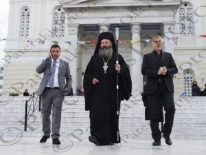 04 ΠΑΥΛΟΠΟΥΛΟΣ ΚΟΥΡΟΥΜΠΛΗΣ ΚΑΜΜΕΝΟΣ ΘΕΙΑ ΛΕΙΤΟΥΡΓΙΑ ΑΓ.ΝΙΚΟΛΑΟΣ ΠΕΙΡΑΙΑ 06-12-2016