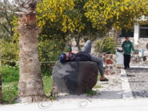 05 ΞΕΚΟΥΡΑΣΗ ΤΟΥΡΙΣΤΩΝ ΑΚΡΩΤΗΡΙ ΣΑΝΤΟΡΙΝΗ 01-04-2017