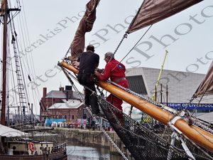 10 ΙΣΤΙΟΦΟΡΑ ALBERT PORT LIVERPOOL ΗΝΩΜΕΝΟ ΒΑΣΙΛΕΙΟ 02-05-2017