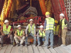 12 ΕΡΓΑΖΟΜΕΝΟΙ ΣΤΗΝ ΚΑΤΑΣΚΕΥΗ ΜΕΤΡΟ ΣΤΑΘΜΟΣ ΜΑΝΙΑΤΙΑΚΑ 22-03-2017