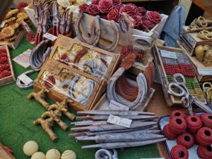 15 ΑΝΤΙΚΕΙΜΕΝΑ ΕΡΓΑΛΕΙΑ ΣΟΚΟΛΑΤΕΝΙΑ LEEDS ΗΝΩΜΕΝΟ ΒΑΣΙΛΕΙΟ 13-12-2017