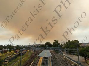 31 ΚΑΠΝΟΙ ΑΠΟ ΦΩΤΙΑ ΚΙΝΕΤΑ ΣΤΑΘΜΟΣ ΤΡΑΙΝΟΥ ΡΕΝΤΗ 23-07-2018