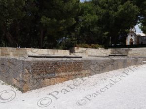 34 ΤΑΦΟΙ ΒΕΝΙΖΕΛΩΝ ΑΚΡΩΤΗΡΙ ΧΑΝΙΑ ΚΡΗΤΗ 06-05-2017