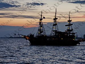 38 ΤΟΥΡΙΣΤΙΚΑ ΣΚΑΦΗ ΝΥΧΤΕΡΙΝΗ ΘΕΣΣΑΛΟΝΙΚΗ 15-05-2019