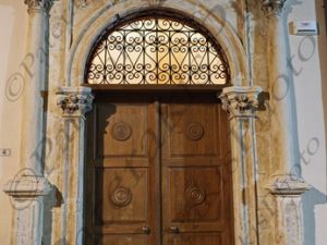 44 ΠΟΡΤΕΣ ΤΡΑΠΕΖΙΑ ΣΟΚΑΚΙΑ ΝΥΧΤΕΡΙΝΗ ΠΑΛΑΙΑ ΠΟΛΗ ΡΕΘΥΜΝΟ 15-08-2017