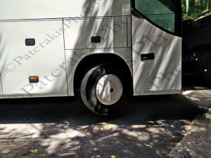 44 ΣΤΡΟΦΗ ΜΕ ΣΗΚΩΜΕΝΗ ΡΟΔΑ ΛΕΩΦΟΡΕΙΟΥ ΑΡΧΑΙΑ ΕΛΕΥΘΕΡΝΑ ΡΕΘΥΜΝΟ ΚΡΗΤΗ  07-05-2017