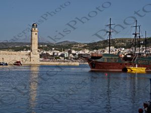 46 ΠΕΙΡΑΤΙΚΟ ΠΛΟΙΟ ΠΑΛΑΙΟ ΛΙΜΑΝΙ ΡΕΘΥΜΝΟ 07-05-2017