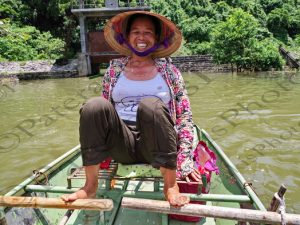 76 ΚΩΠΗΛΑΤΩΝΤΑΣ ΜΕ ΤΑ ΠΟΔΙΑ SAMPAN TAM COC VIETNAM 20-08-2018