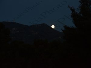 01 ΦΕΓΓΑΡΙ ΙΠΠΟΚΡΑΤΕΙΟΣ ΠΟΛΙΤΕΙΑ 04_05-05-2015