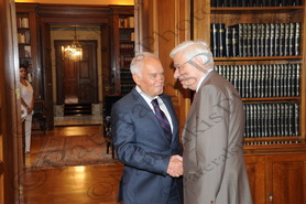 06 ΠΑΥΛΟΠΟΥΛΟΣ ΜΑΝΙΑΤΑΚΗΣ ΥΠ.ΕΣΩΤΕΡΙΚΩΝ ΠΡΟΕΔΡΙΚΟ 08-09-2015