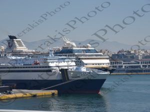 07 ΛΙΜΑΝΙ ΠΕΙΡΑΙΑ ΕΞΟΔΟΣ MEIN SCHIFF 2 18-04-2016
