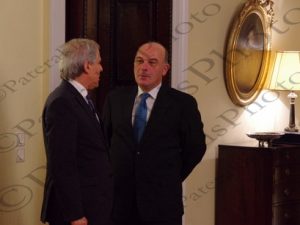 13 HOLLANDE ΠΡΟΕΔΡΟΣ ΓΑΛΛΙΑΣ ΠΑΥΛΟΠΟΥΛΟΣ SAPIN PELLERIN  ΥΠΟΔΟΧΗ ΠΑΡΑΣΗΜΟΦΟΡΗΣΗ ΠΡΟΕΔΡΙΚΟ 22-10-2015