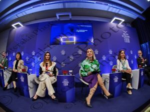 39 ΜΑΚΑΝΤΑΣΗ ΚΕΣΙΣΟΓΛΟΥ ΔΙΚΑΙΟΣ ΕΞΑΡΧΑΚΟΥ DELPHI ECONOMY FORUM XI 4η ΜΕΡΑ ΕΡΜΗΣ AMALIA HOTEL 25-04-2026