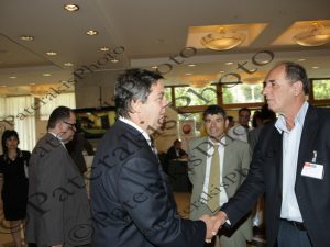04 ΣΑΜΑΡΑΣ ΤΣΙΠΡΑΣ ΔΕΝΔΙΑΣ ΒΑΡΒΙΤΣΙΩΤΗΣ ΣΥΝΕΔΡΙΟ ECONOMIST APOLLON DIVANI 09_10-07-2014