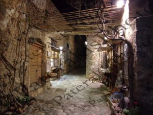 09 ΣΚΑΛΑ ΚΑΛΝΤΕΡΙΜΙ ΦΩΤΙΣΤΙΚΟ ΚΑΡΕΚΛΑ ΦΕΓΓΑΡΙ ΔΕΝΔΡΟ ΚΑΣΤΡΟΠΟΛΙΤΕΙΑ ΜΟΝΕΜΒΑΣΙΑ ΝΥΧΤΕΡΙΝΗ 25-03-20166