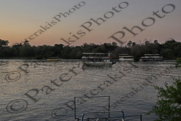 19 ΤΟΥΡΙΣΤΙΚΟ ΠΛΟΙΟ ΔΕΙΛΙΝΟ ΔΥΣΗ ΠΟΤΑΜΙ ZAMBEZI VICTORIA FALLS ΖΙΜΠΑΜΠΟΥΕ 31-07-2026