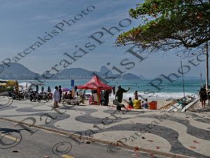 0706 ΠΛΑΝΟΔΙΟΣ ΠΩΛΗΤΗΣ ΤΡΙΚΥΚΛΟ ΠΑΡΑΛΙΑ COPACABANA RIO DE JANEIRO ΒΡΑΖΙΛΙΑ 07-08-2025